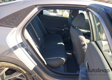 2025 Hyundai Elantra Sel Sport from USA, damaged, VIN KMHLM4DG4SU986933